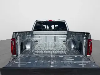 Ford F-150 2025 4x2 XLT 4dr SuperCrew 5.5 ft. SB