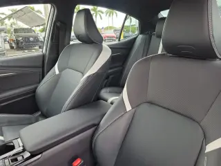Toyota Camry 2025 SE 4dr Sedán