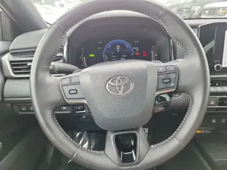 Toyota Camry 2025 SE 4dr Sedán