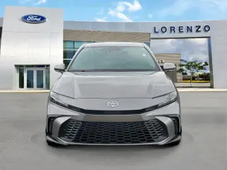Toyota Camry 2025 SE 4dr Sedán