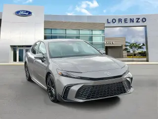 Toyota Camry 2025 SE 4dr Sedán