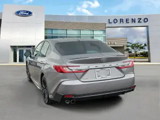 Toyota Camry 2025 SE 4dr Sedán