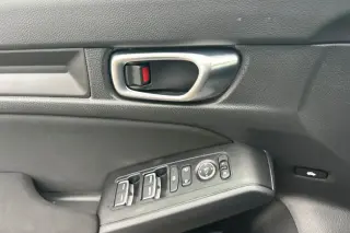 Honda Civic 2023 Sport sedán de cuatro puertas