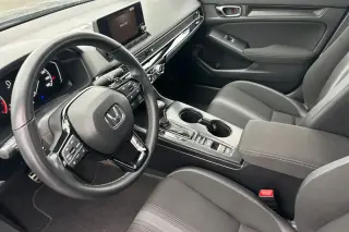 Honda Civic 2023 Sport sedán de cuatro puertas