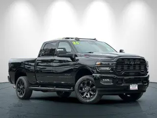 Ram 2500 2026 4x4 Lone Star 4 puertas Crew Cab 6.3 pies de longitud Pickup