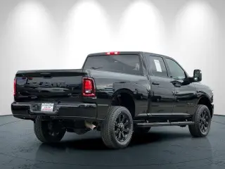 Ram 2500 2026 4x4 Lone Star 4 puertas Crew Cab 6.3 pies de longitud Pickup