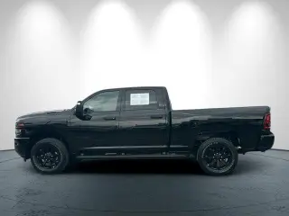 Ram 2500 2026 4x4 Lone Star 4 puertas Crew Cab 6.3 pies de longitud Pickup