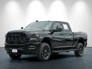 Ram 2500 2026 4x4 Lone Star 4 puertas Crew Cab 6.3 pies de longitud Pickup