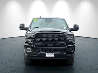 Ram 2500 2026 4x4 Lone Star 4 puertas Crew Cab 6.3 pies de longitud Pickup