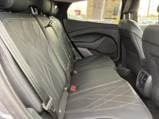 Ford Mustang Mach-E 2023 AWD Select SUV 4 puertas