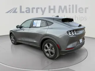 Ford Mustang Mach-E 2023 AWD Select SUV 4 puertas