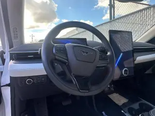 Ford Mustang Mach-E 2024 AWD Premium 4dr SUV