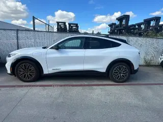 Ford Mustang Mach-E 2024 AWD Premium 4dr SUV