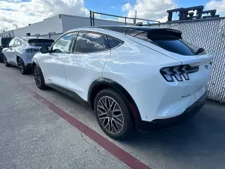 Ford Mustang Mach-E 2024 AWD Premium 4dr SUV