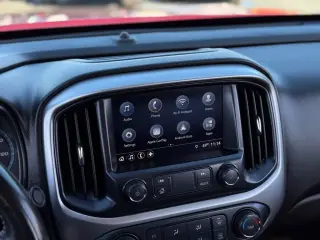 Chevrolet Colorado 2019 4x4 LT 4dr Crew Cab 5 ft. SB