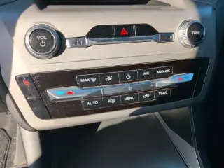 Ford Explorer 2024 XLT 4x4 SUV