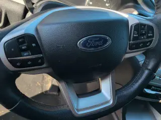 Ford Explorer 2024 XLT 4x4 SUV