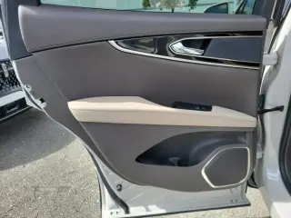 Lincoln Nautilus 2023 estándar 4dr SUV