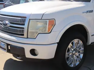Ford F-150 2011 4x4 Platinum 4dr SuperCrew Styleside 6.5 ft. SB