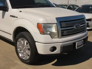 Ford F-150 2011 4x4 Platinum 4dr SuperCrew Styleside 6.5 ft. SB