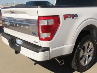 Ford F-150 2023 4x4 Platino 4dr SuperCrew 5.5 ft. SB