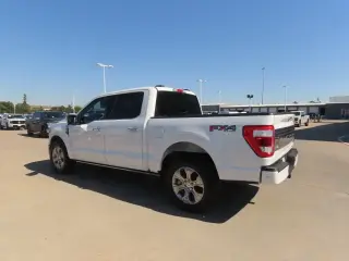 Ford F-150 2023 4x4 Platino 4dr SuperCrew 5.5 ft. SB