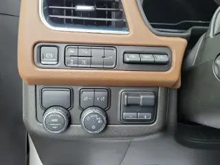 Chevrolet Tahoe 2022 4x2 High Country 4dr SUV