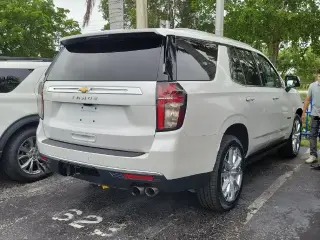 Chevrolet Tahoe 2022 4x2 High Country 4dr SUV