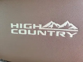 Chevrolet Tahoe 2022 4x2 High Country 4dr SUV