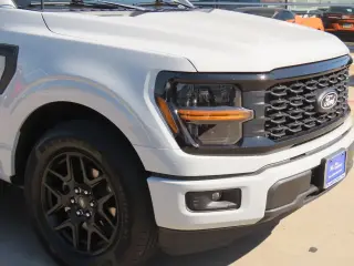 Ford F-150 2024 4x2 STX 4dr SuperCrew 5.5 ft. SB