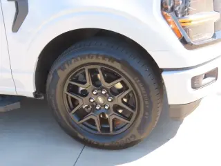 Ford F-150 2024 4x2 STX 4dr SuperCrew 5.5 ft. SB