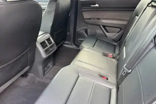 Volkswagen Atlas Cross Sport 2023 V6 SE 4dr SUV con Tecnología