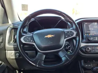 Chevrolet Colorado 2021 4x4 LT 4dr Cab de dos plazas de 5 pies de longitud.