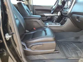 Chevrolet Colorado 2021 4x4 LT 4dr Cab de dos plazas de 5 pies de longitud.