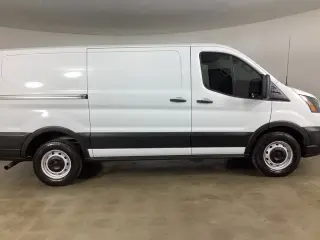 Ford Transit 2024 150 3dr SWB Low Roof Cargo Van