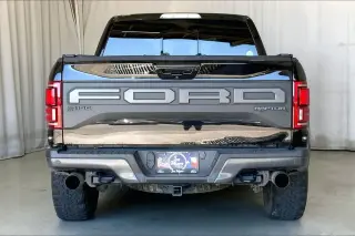 Ford F-150 2020 4x4 Raptor 4 puertas SuperCrew 5.5 pies Bed Corto