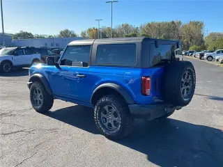 Ford Bronco 2022 4x4 Base 2dr SUV