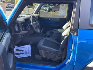 Ford Bronco 2022 4x4 Base 2dr SUV
