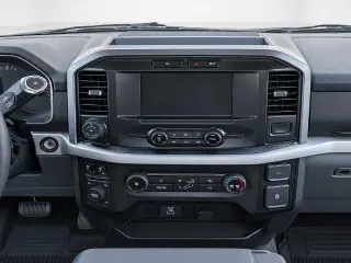 Ford F-150 2023 4x4 XLT 4dr SuperCrew 5.5 ft. SB