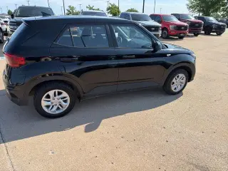 Hyundai VENUE 2022 SE 4dr Crossover