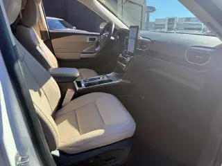 Ford Explorer 2023 AWD Limited 4dr SUV