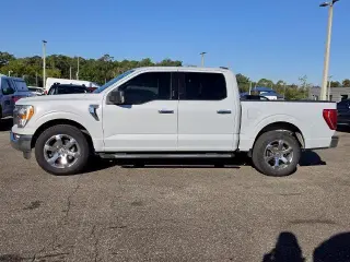 Ford F-150 2022 4x2 XL 4dr SuperCrew 5.5 ft. SB