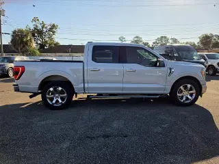 Ford F-150 2022 4x2 XL 4dr SuperCrew 5.5 ft. SB