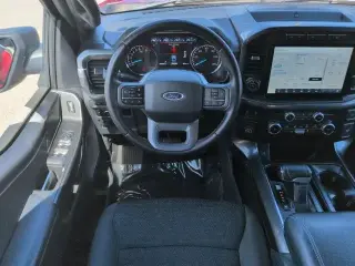 Ford F-150 2023 4x2 XLT 4d SuperCrew 5.5 ft. SB