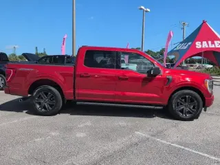 Ford F-150 2023 4x2 XLT 4d SuperCrew 5.5 ft. SB