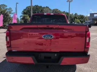 Ford F-150 2023 4x2 XLT 4d SuperCrew 5.5 ft. SB