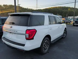 Ford Expedition 2022 4x2 XLT SUV 4 puertas