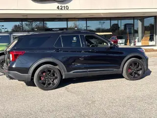 Ford Explorer 2024 AWD ST 4dr SUV