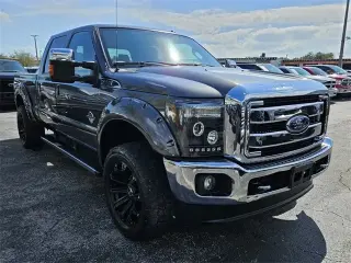Ford F-250 Super Duty 2016 4x4 Lariat 4dr Crew Cab 6.8 ft. SB Pickup
