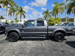 Ford F-250 Super Duty 2016 4x4 Lariat 4dr Crew Cab 6.8 ft. SB Pickup